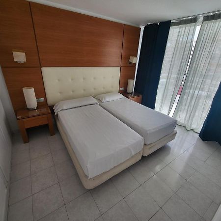 Cozy Apartment Near The Beach Playa de las Americas  Ngoại thất bức ảnh